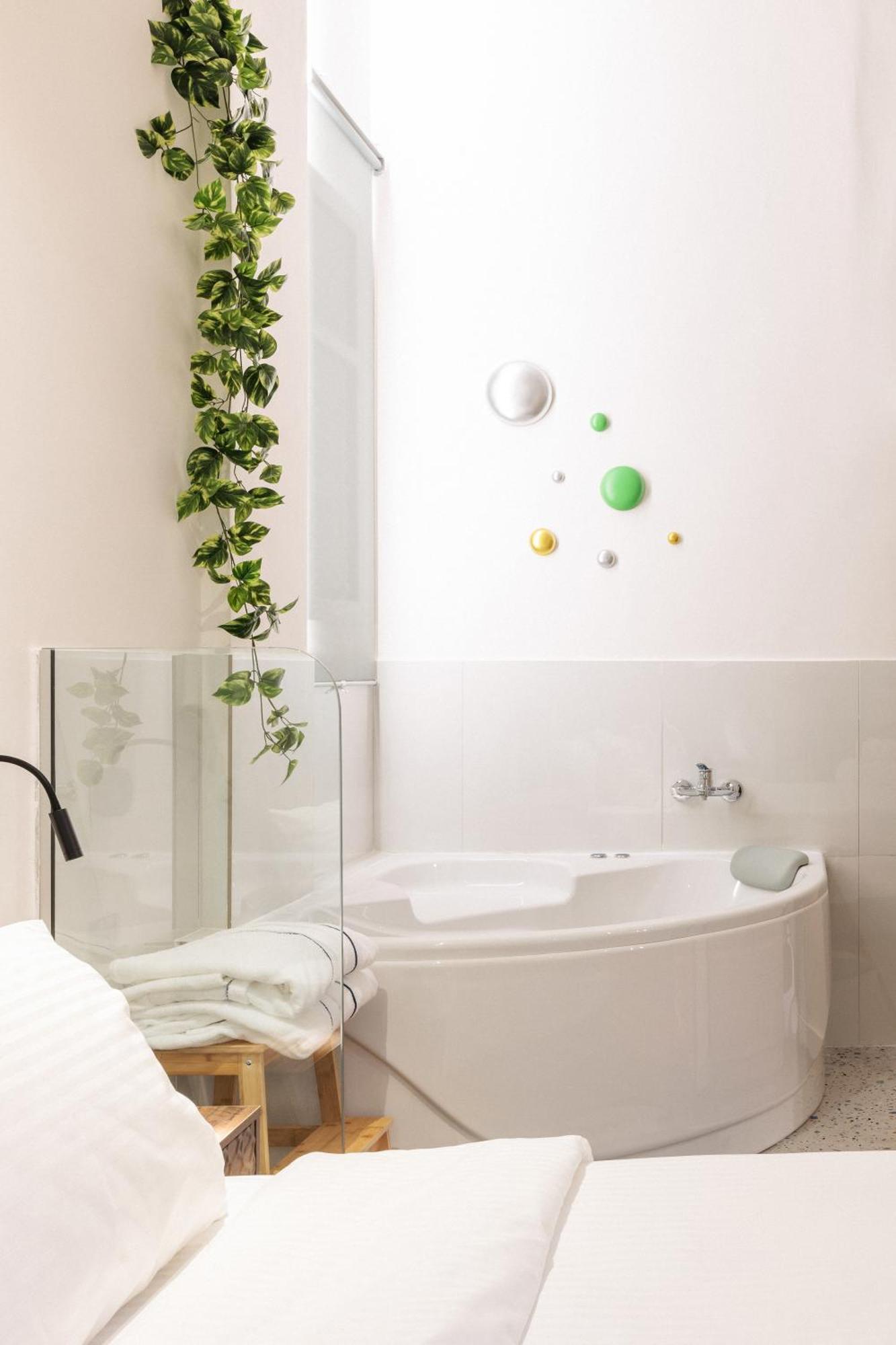 Couple-In Magical Suite With Jacuzzi Thessaloniki Exterior foto